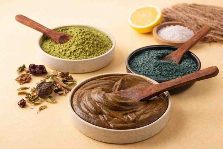 How to Mix Henna and Indigo for Natural Hair Coloring